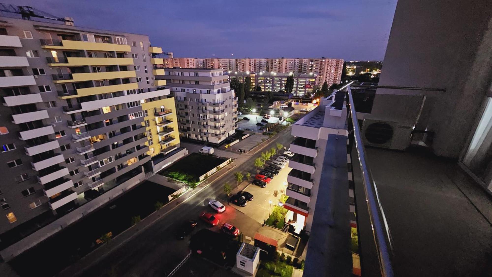 Studio Spatios,Intim+ Loc Parcare Propriu,Vedere Panoramica,Utilat De Lux بوخارست المظهر الخارجي الصورة